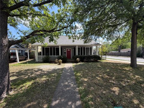 Photo of 5101 Avenue H, Austin, TX 78751 (MLS # 9438760)