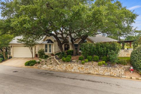 Photo of 139 Double Eagle DR, Lakeway, TX 78738 (MLS # 1506546)
