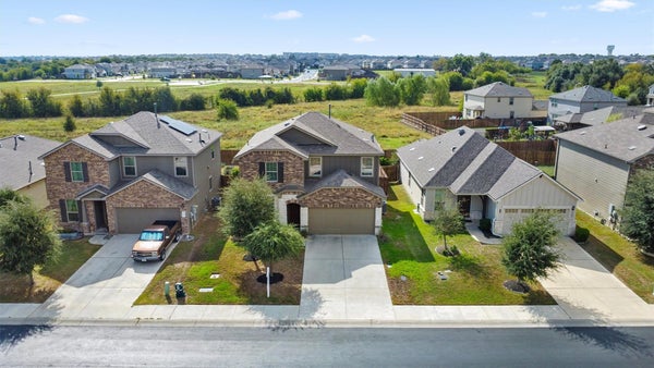 1208 CLIFFBRAKE WAY, GEORGETOWN, TX 78626 - Image 7595f4e0f5fc71bc4f59098dd4f5e021/85552055
