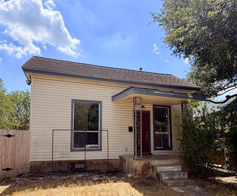 Photo of 1509 Willow ST, Austin, TX 78702 (MLS # 6866717)