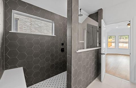 Tiny photo for 6913 Cliff Rose DR, Spicewood, TX 78669 (MLS # 9731262)