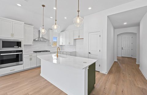 Tiny photo for 6913 Cliff Rose DR, Spicewood, TX 78669 (MLS # 9731262)