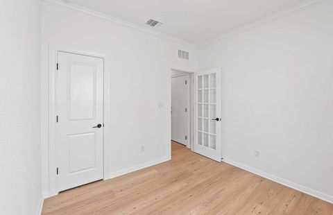 Tiny photo for 6913 Cliff Rose DR, Spicewood, TX 78669 (MLS # 9731262)