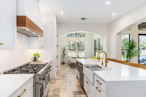 Tiny photo for 213 Black Wolf RUN, Austin, TX 78738 (MLS # 7665661)