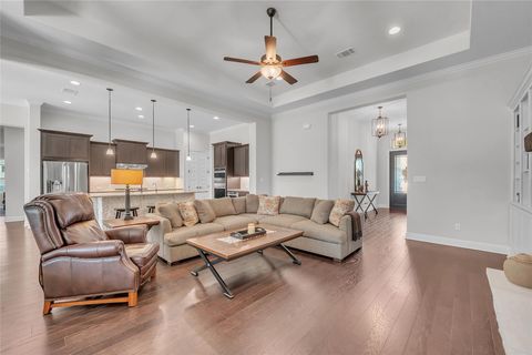 Photo of 18609 Expedition TRL, Lago Vista, TX 78645 (MLS # 1823096)