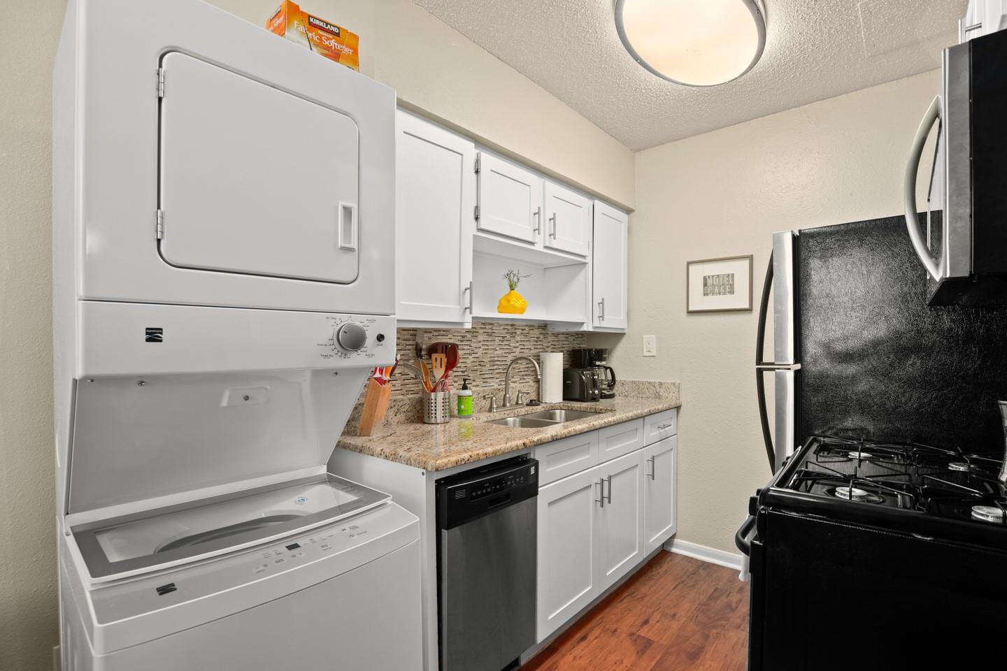 2401 Manor RD 105
