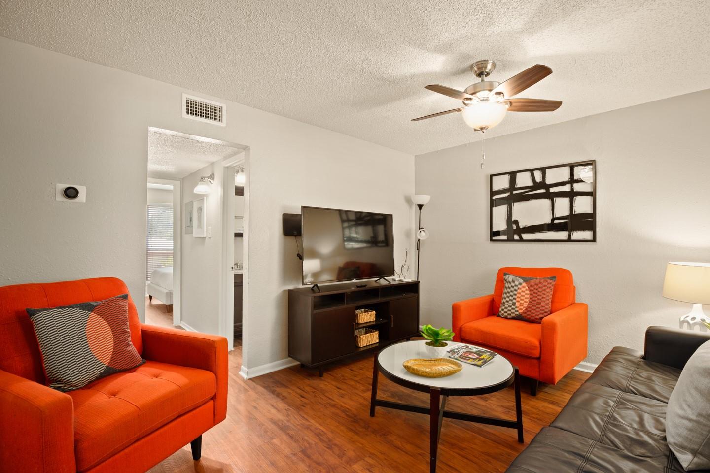2401 Manor RD 105