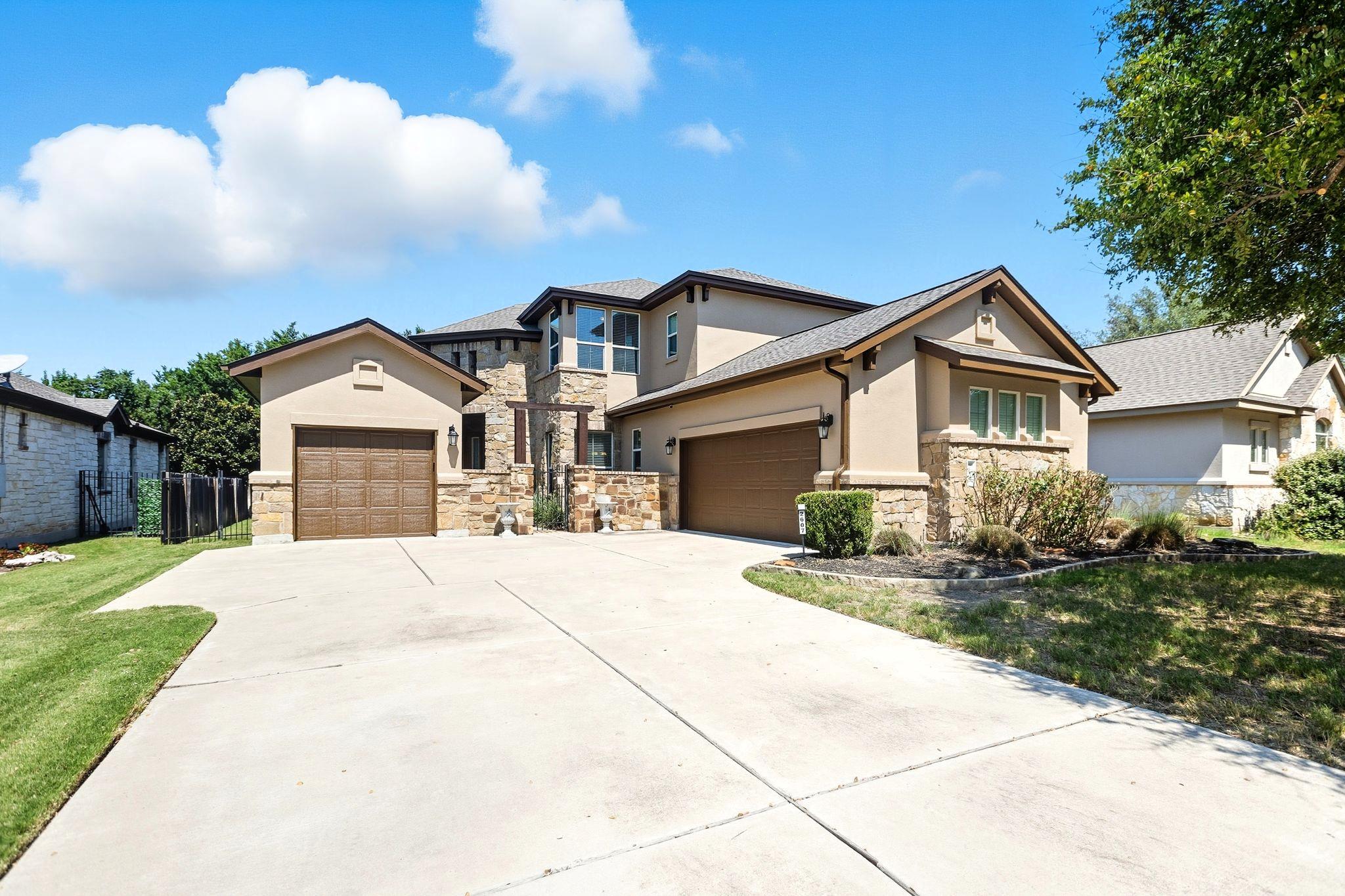 2607 Honey Springs LN