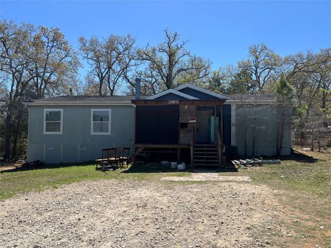 Photo of 111 Road Runner LN, Bastrop, TX 78602 (MLS # 5105522)