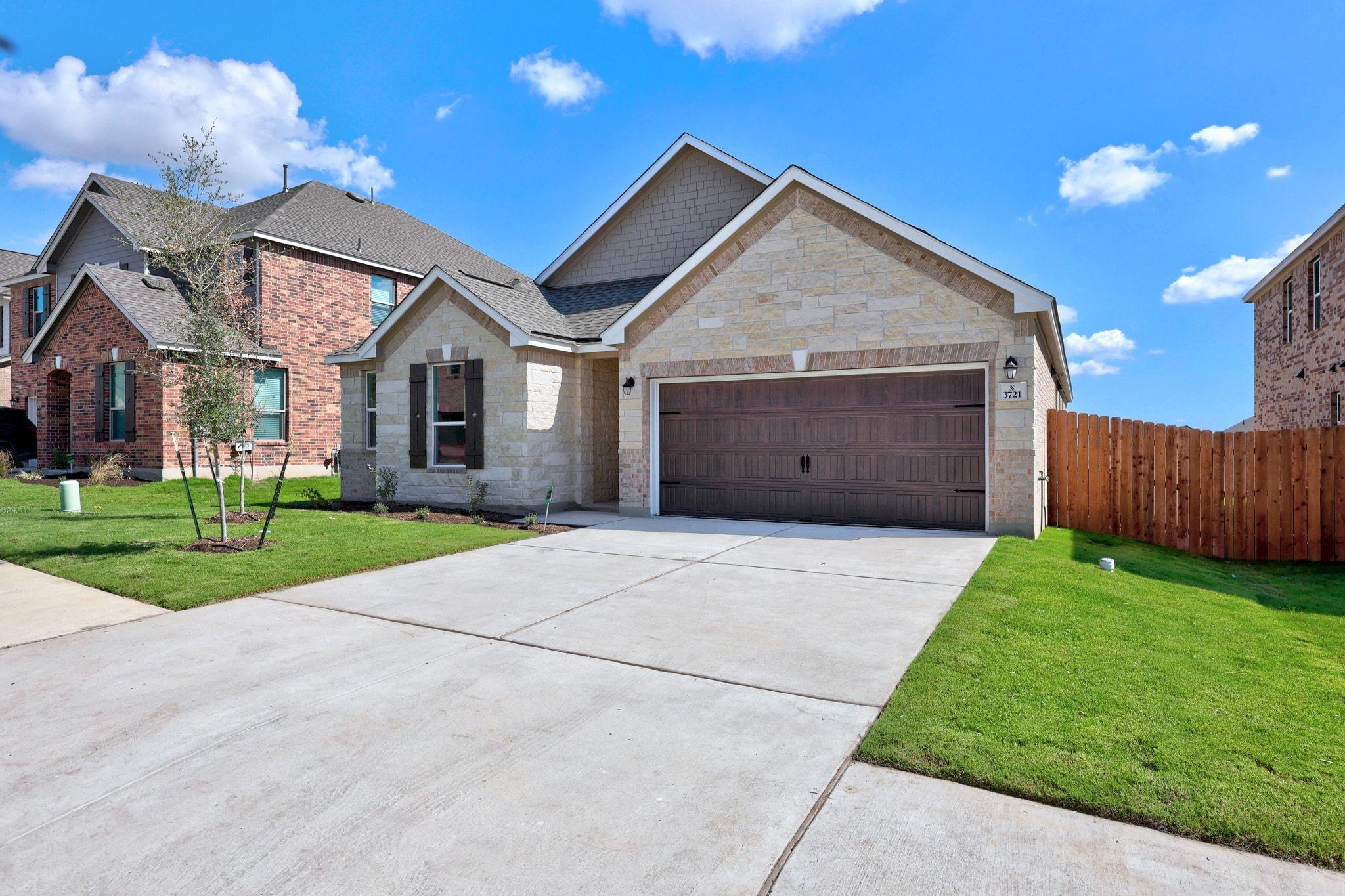 3721 Cerino LN