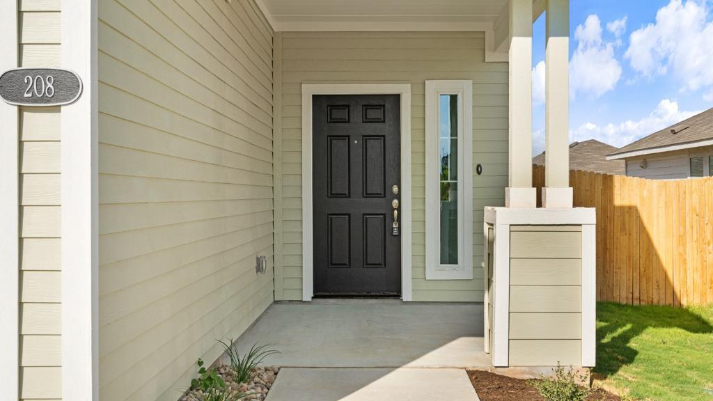 208 Stein RD