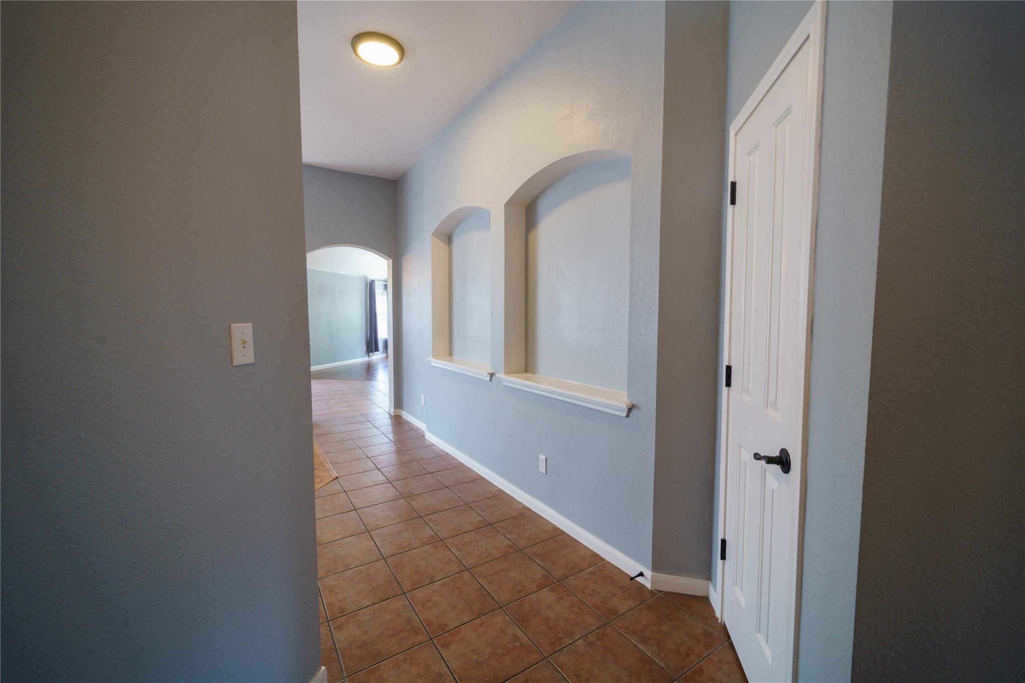 1118 Connemara LN