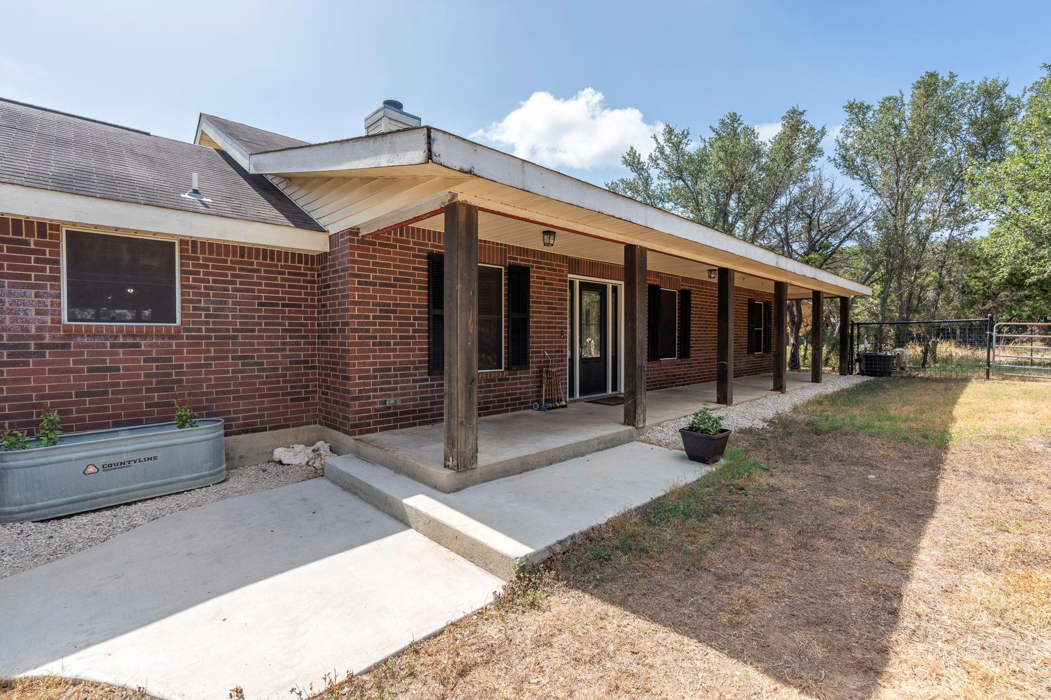519 Eden Ranch DR
