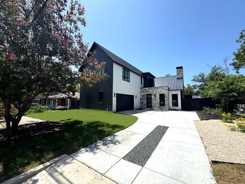 Photo of 1803 Palo Duro RD, Austin, TX 78757 (MLS # 8430941)