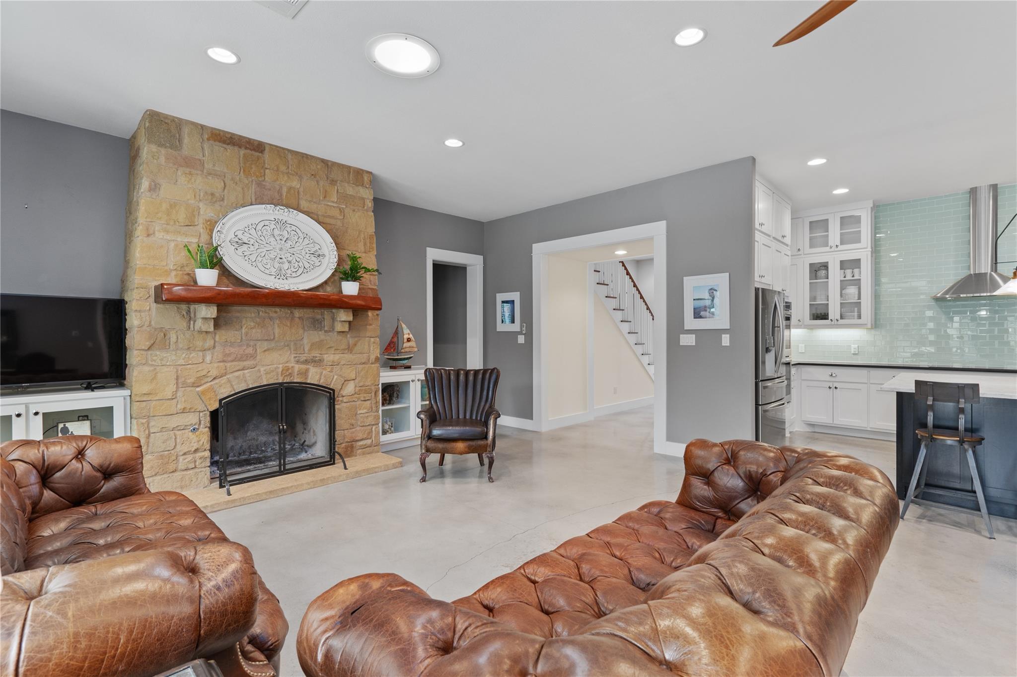 Georgetown, Texas 78628, United States, 4 Bedrooms Bedrooms, ,3 BathroomsBathrooms,Residential,Pending,56462