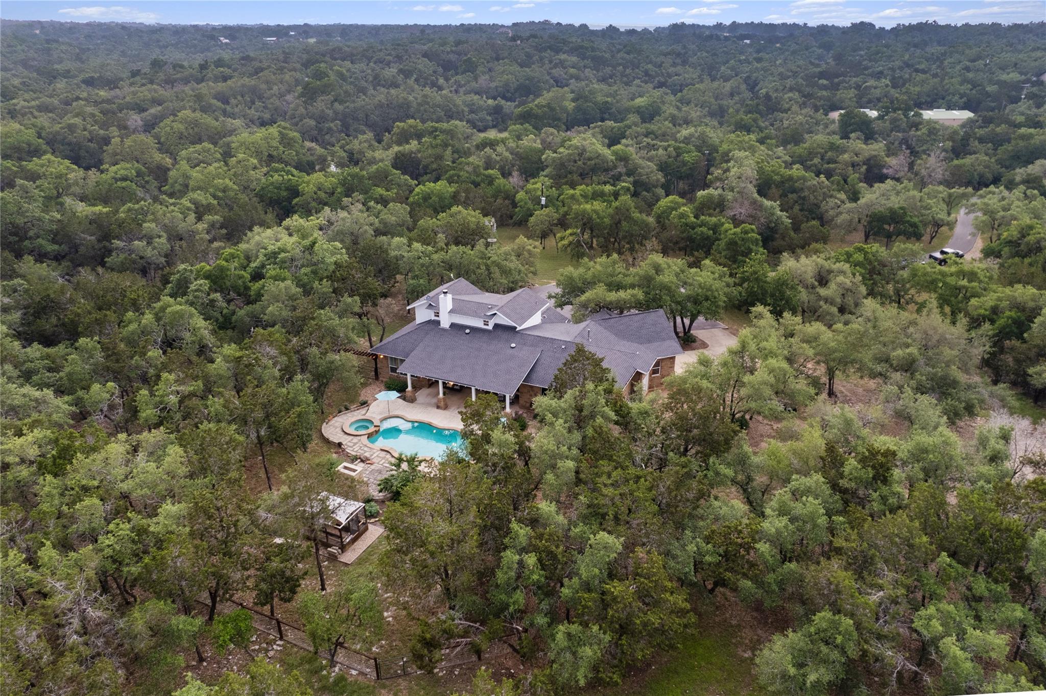 Georgetown, Texas 78628, United States, 4 Bedrooms Bedrooms, ,3 BathroomsBathrooms,Residential,Pending,56462