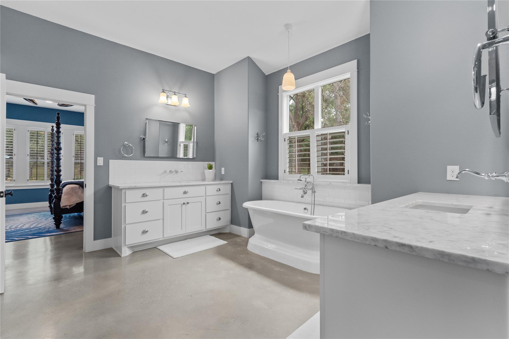 Georgetown, Texas 78628, United States, 4 Bedrooms Bedrooms, ,3 BathroomsBathrooms,Residential,Pending,56462