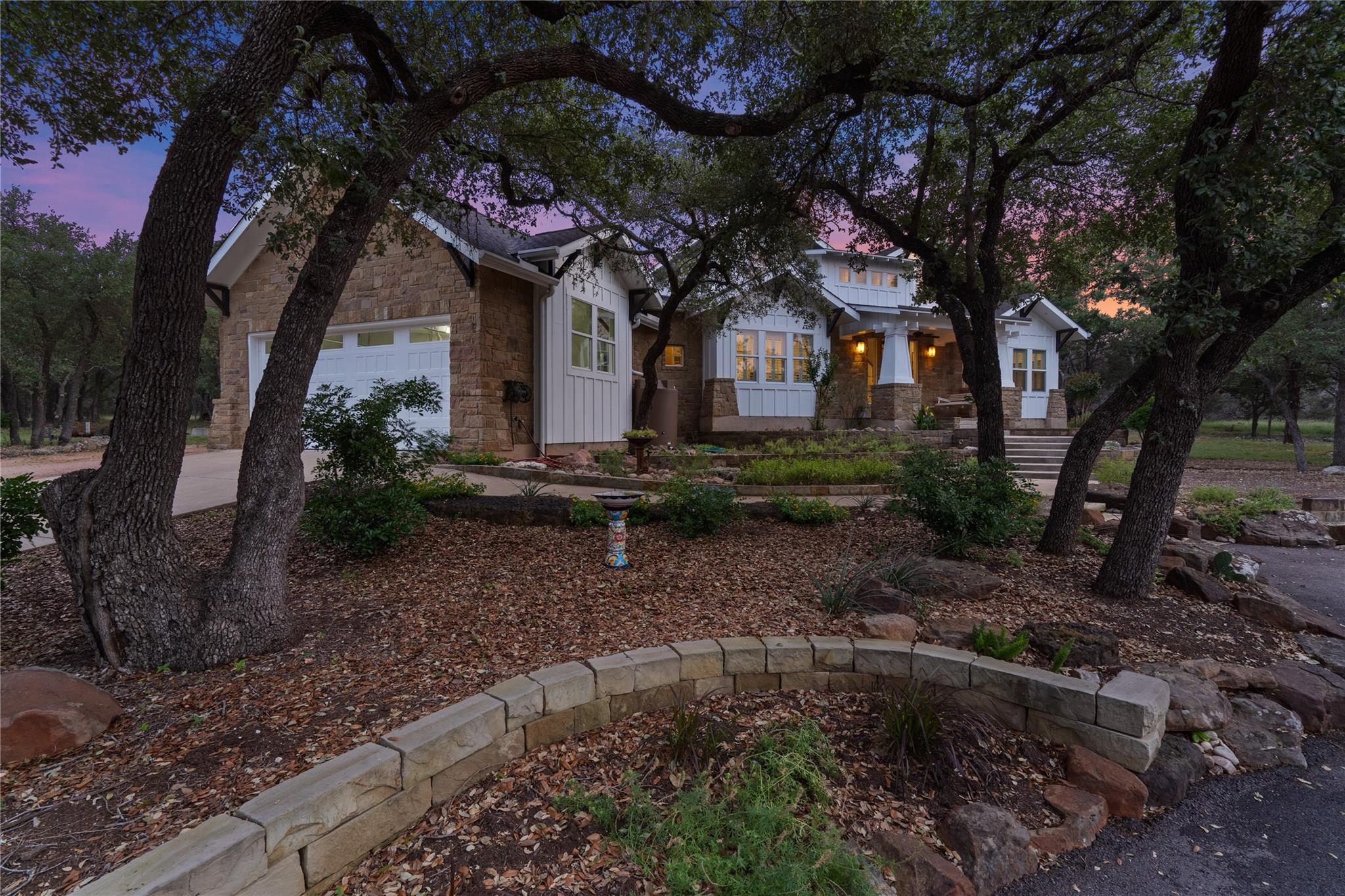 Georgetown, Texas 78628, United States, 4 Bedrooms Bedrooms, ,3 BathroomsBathrooms,Residential,Pending,56462