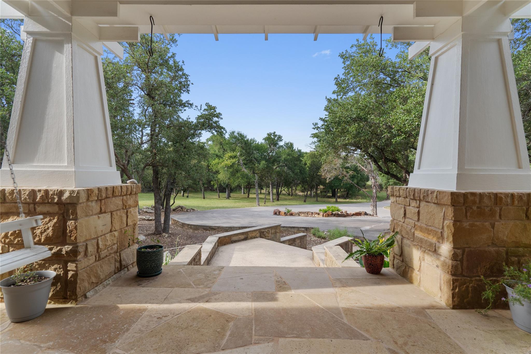 Georgetown, Texas 78628, United States, 4 Bedrooms Bedrooms, ,3 BathroomsBathrooms,Residential,Pending,56462