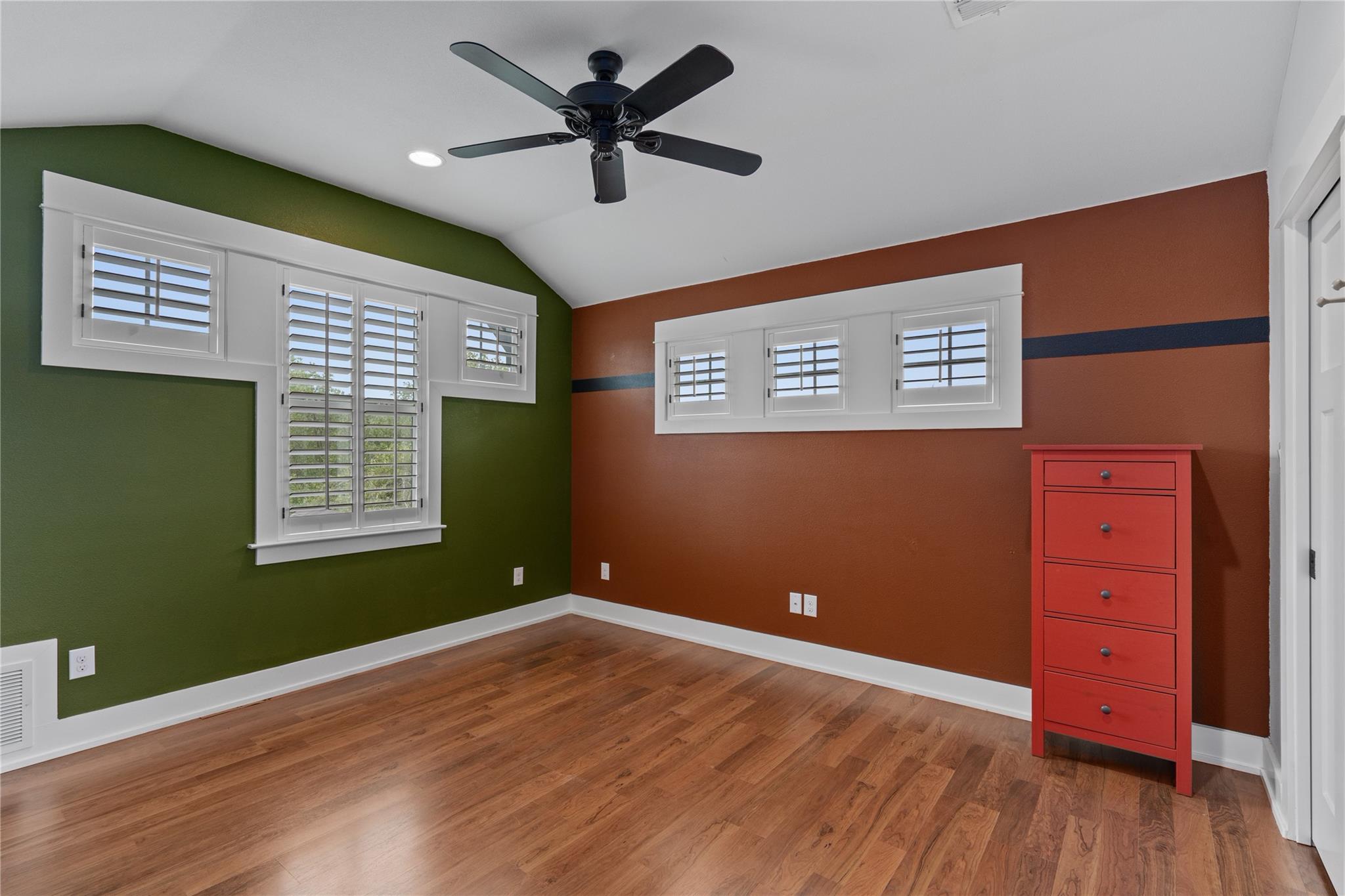 Georgetown, Texas 78628, United States, 4 Bedrooms Bedrooms, ,3 BathroomsBathrooms,Residential,Pending,56462