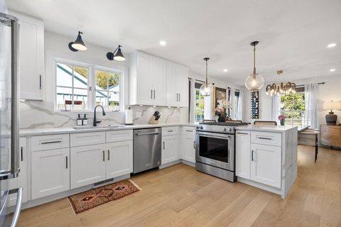 Photo of 1519 W 29th ST, Austin, TX 78703 (MLS # 9668373)