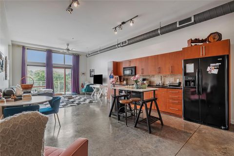 Tiny photo for 2124 E 6th ST #305, Austin, TX 78702 (MLS # 6290268)