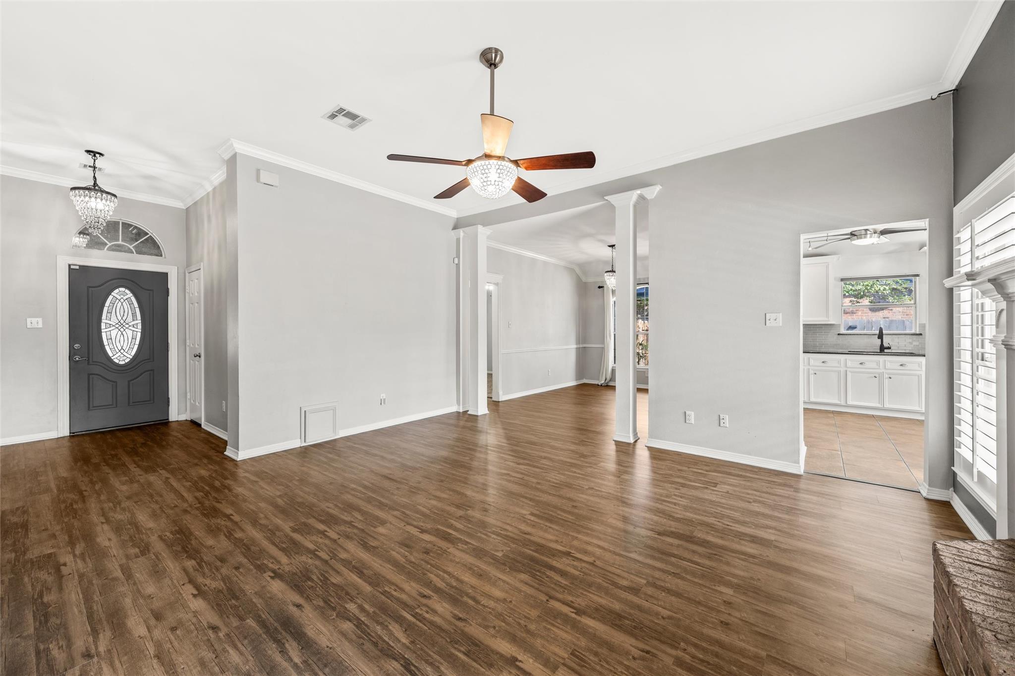 5208 Waterford CT