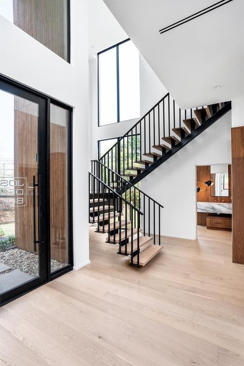 Tiny photo for 2001 Melridge PL, Austin, TX 78704 (MLS # 7046440)