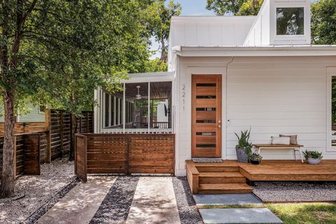 Tiny photo for 2211 Canterbury ST, Austin, TX 78702 (MLS # 8973838)