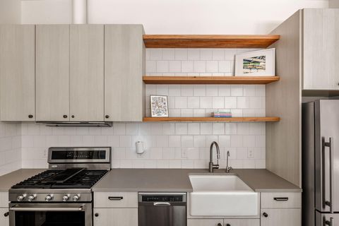 Tiny photo for 2211 Canterbury ST, Austin, TX 78702 (MLS # 8973838)