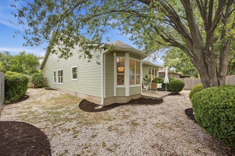 Tiny photo for 8804 Little Laura DR, Austin, TX 78757 (MLS # 2541366)