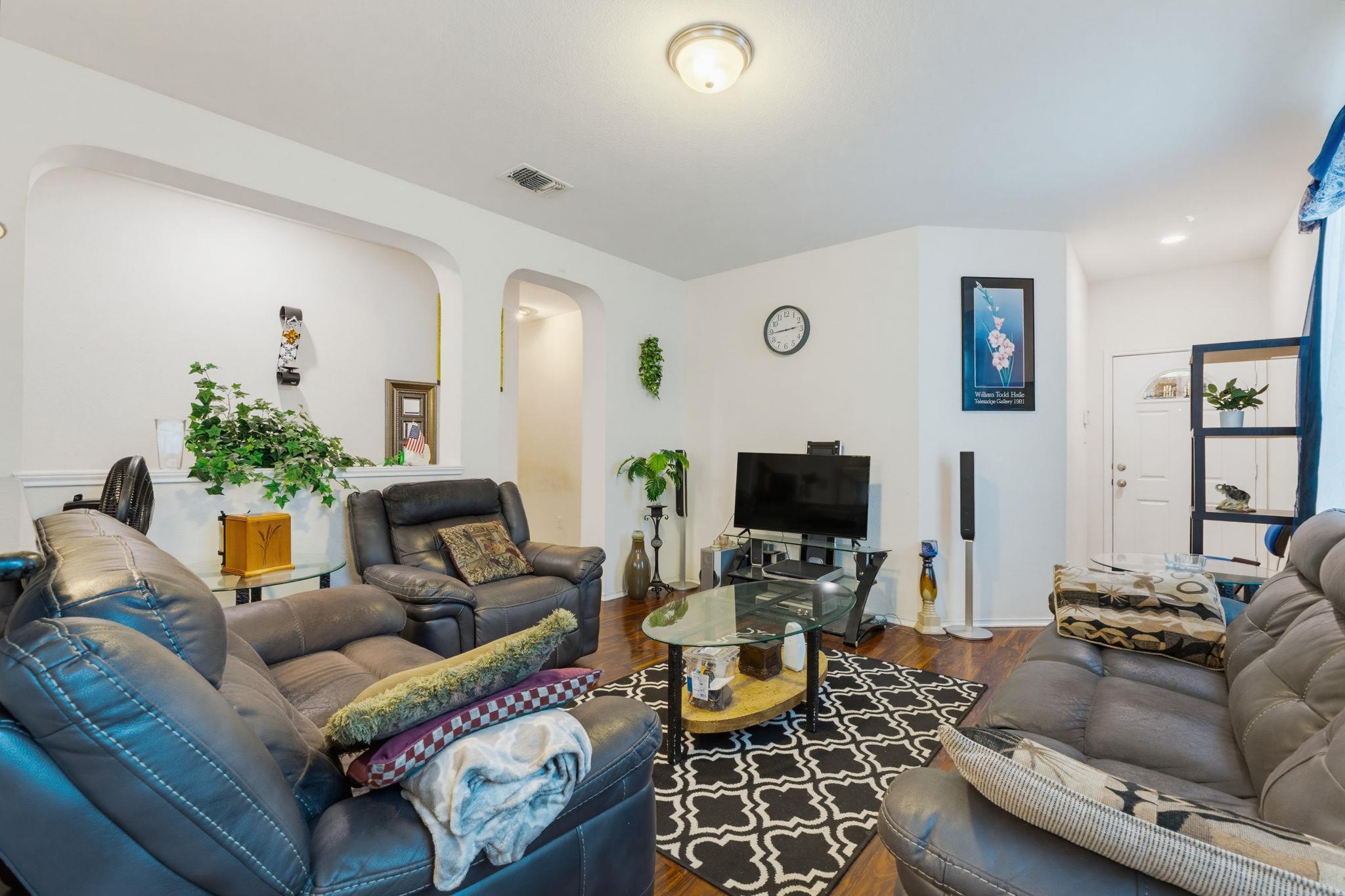 13521 Abraham Lincoln ST