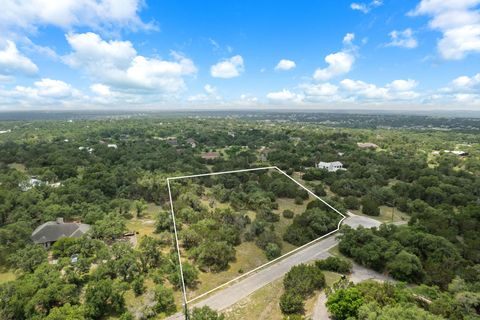 8005 Golden Oaks LN Austin TX 78737