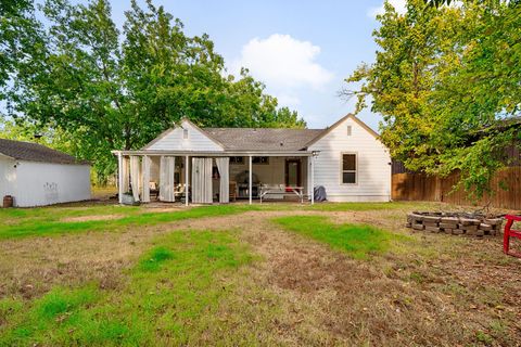 Tiny photo for 19107 Fm 969 RD, Webberville, TX 78653 (MLS # 1009526)