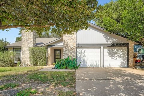 Photo of 7715 Manassas DR, Austin, TX 78745 (MLS # 3490894)