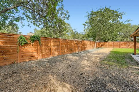 Tiny photo for 7715 Manassas DR, Austin, TX 78745 (MLS # 3490894)