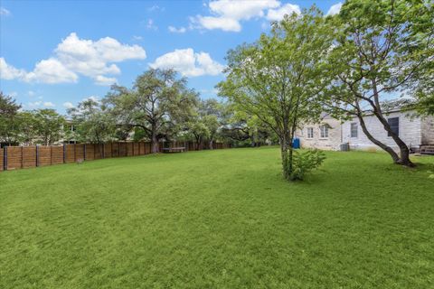 Tiny photo for 500 North Bluff DR, Austin, TX 78745 (MLS # 7502012)