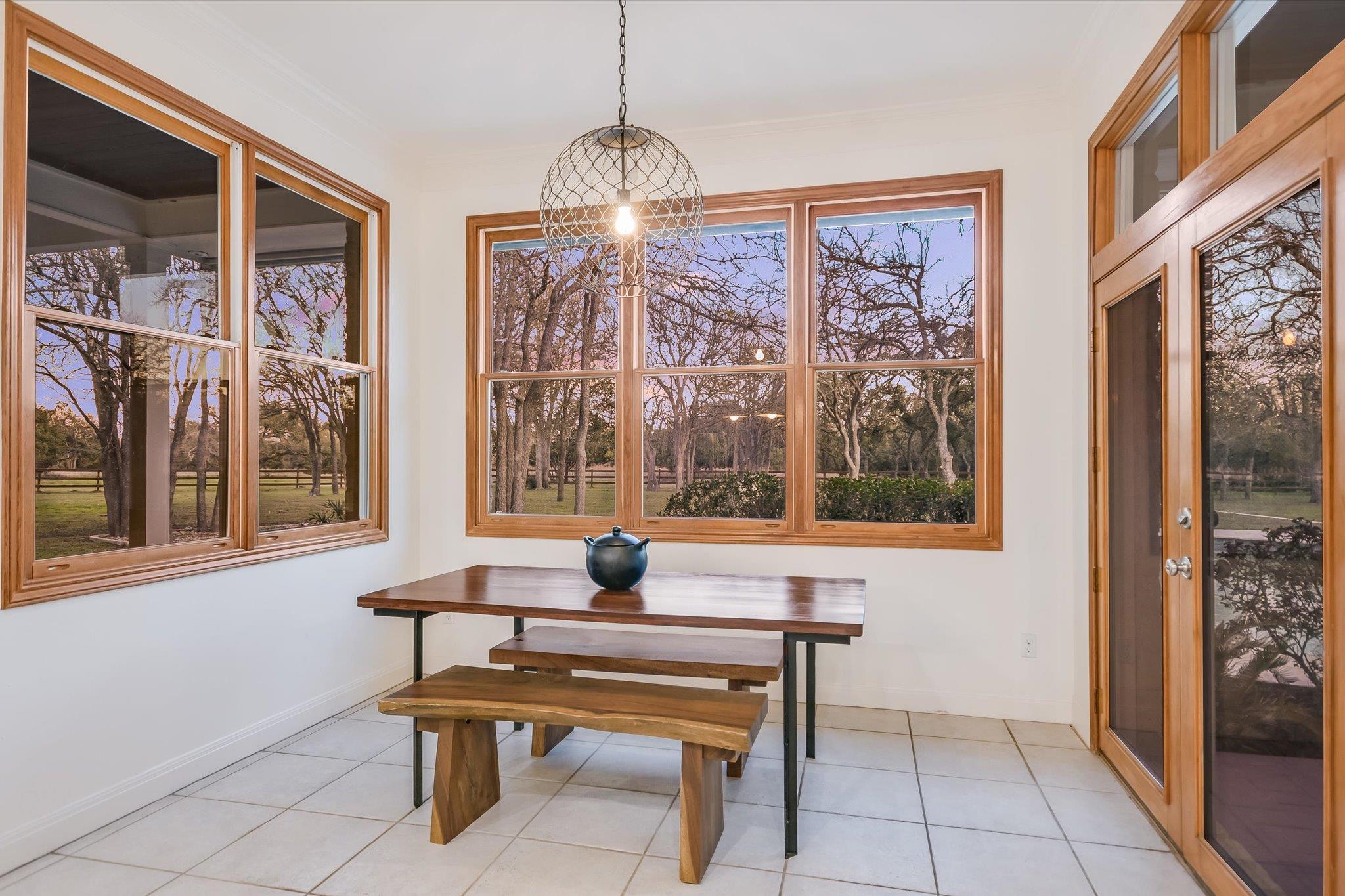 Dripping Springs, Texas 78620, United States, 3 Bedrooms Bedrooms, ,4 BathroomsBathrooms,Residential,Pending,89718