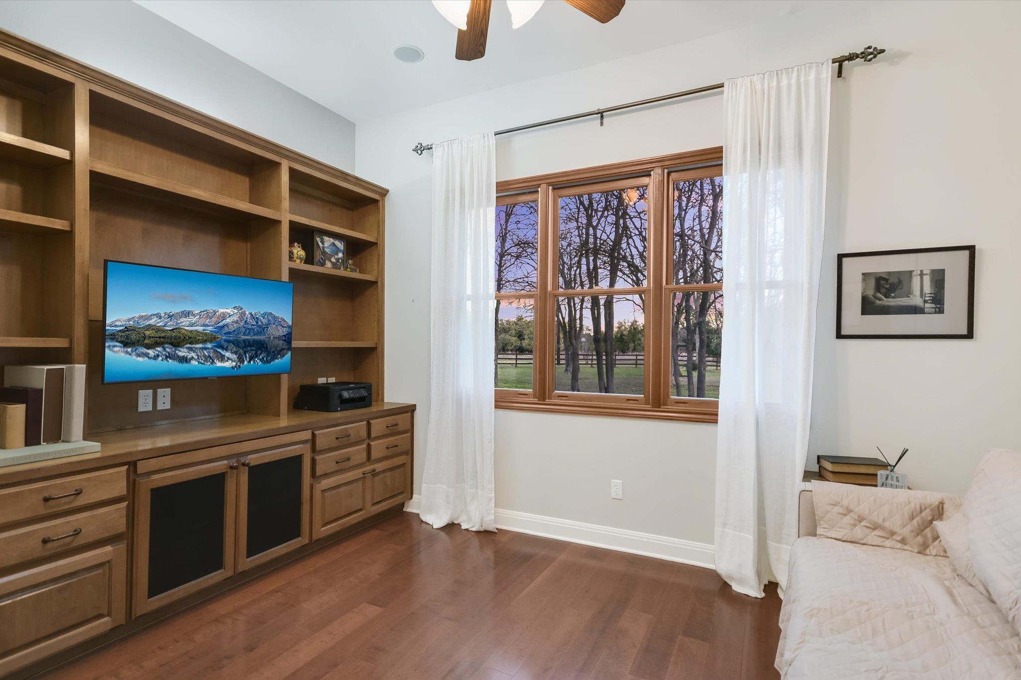 Dripping Springs, Texas 78620, United States, 3 Bedrooms Bedrooms, ,4 BathroomsBathrooms,Residential,Pending,89718