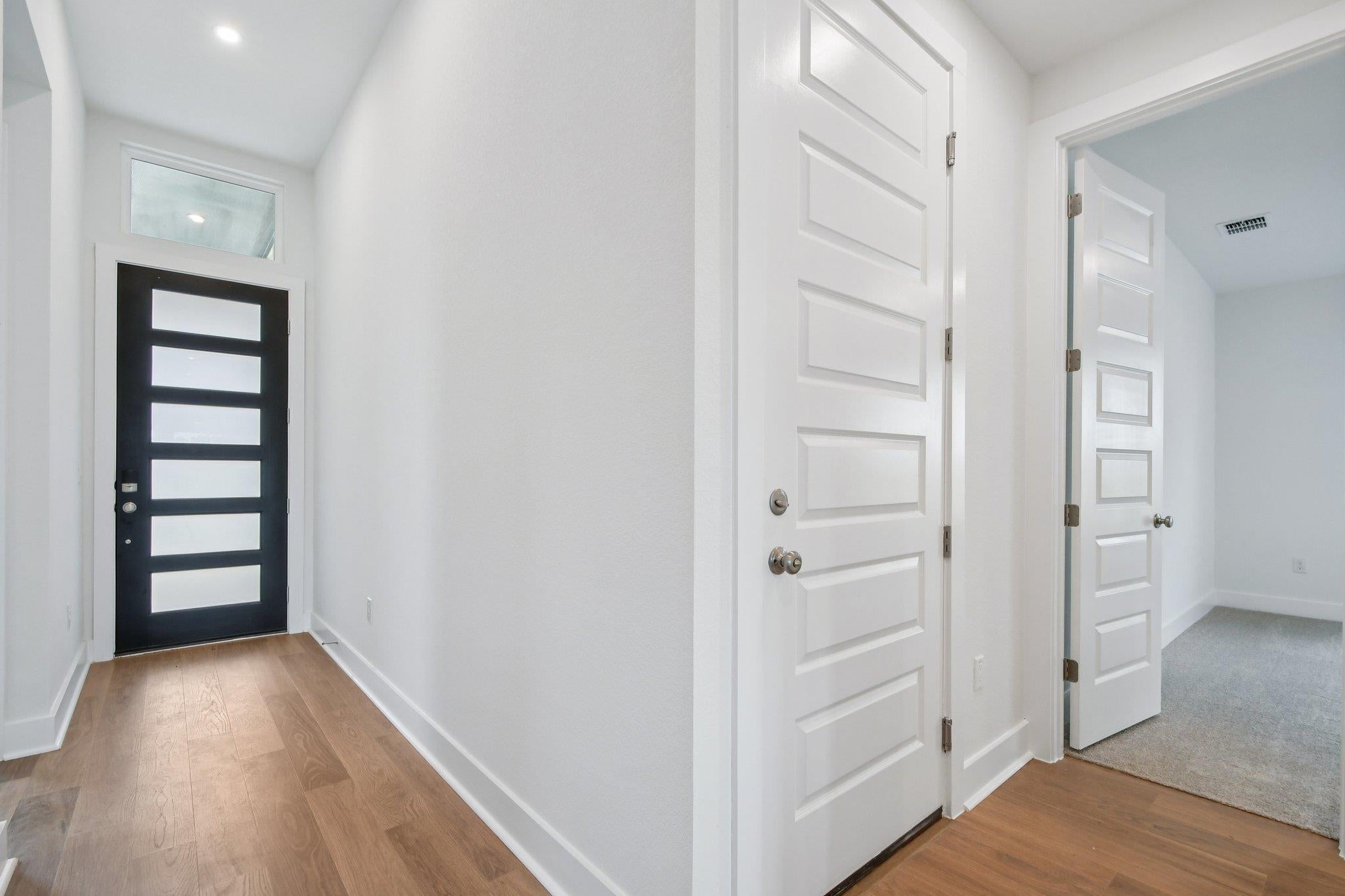 360 San Saba DR