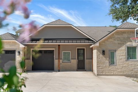 Photo of 21203 Kiowa CV, Lago Vista, TX 78645 (MLS # 7229484)