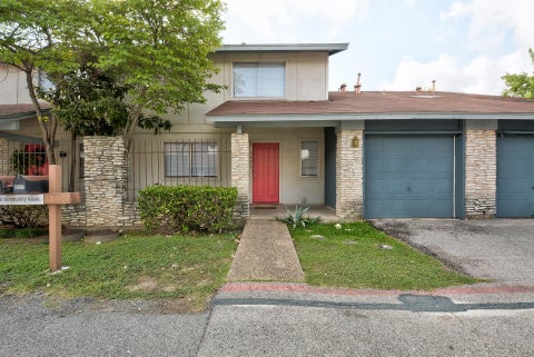 Photo of 5905 Hidden Valley TRL, Austin, TX 78744 (MLS # 3426418)