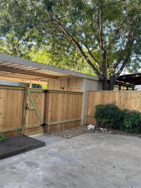 Tiny photo for 7269 Creekside DR, Austin, TX 78752 (MLS # 5651783)