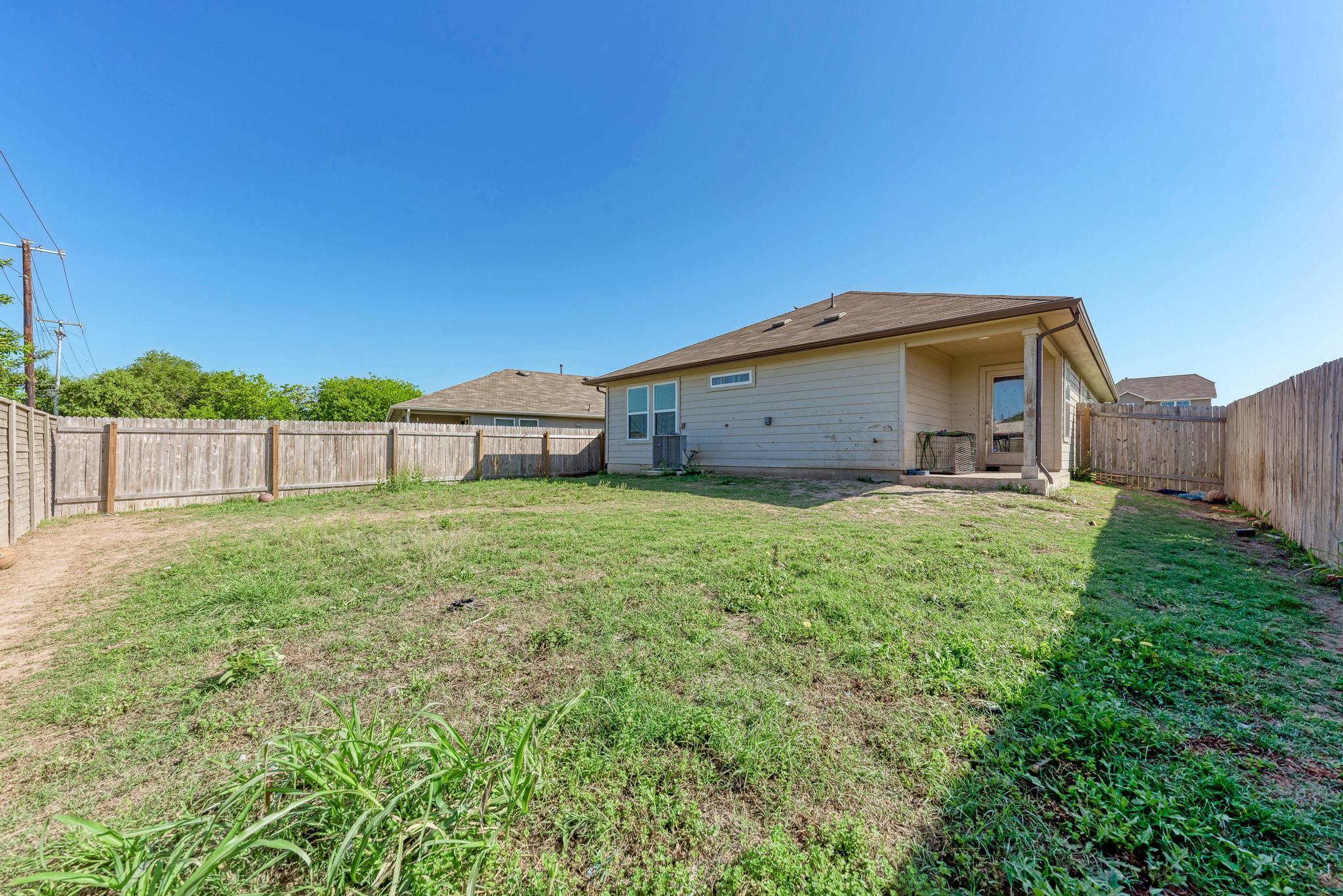 303 Abbey LN