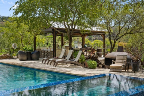 Photo of 1450 Los Escondidos ST, Marble Falls, TX 78654 (MLS # 4256731)