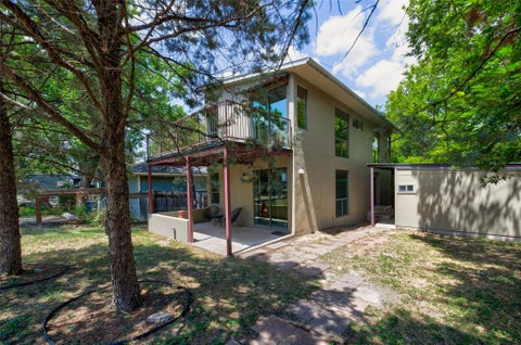 Photo of 1305 Chestnut Ave, Austin, TX 78702 (MLS # 2410183)