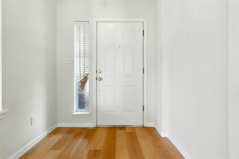 Tiny photo for 5609 Beachmont CT, Austin, TX 78739 (MLS # 4833783)