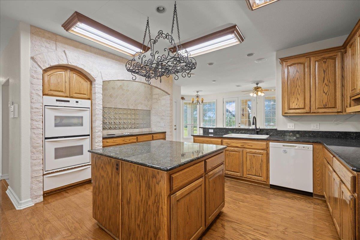 1651 old red ranch RD