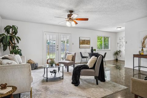 Tiny photo for 6308 Shadow BND, Austin, TX 78745 (MLS # 6898941)