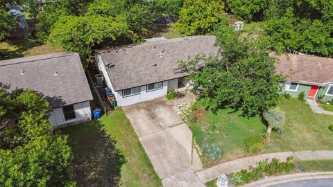 Tiny photo for 6308 Shadow BND, Austin, TX 78745 (MLS # 6898941)